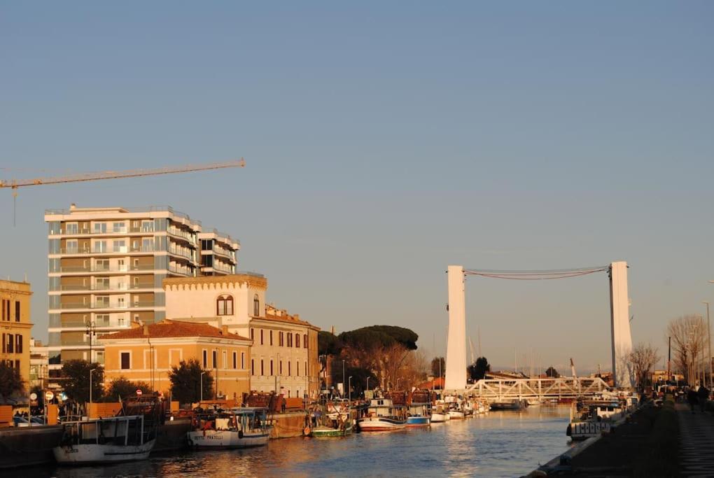 Appartement Casa Degli Alberi à Fiumicino Extérieur photo
